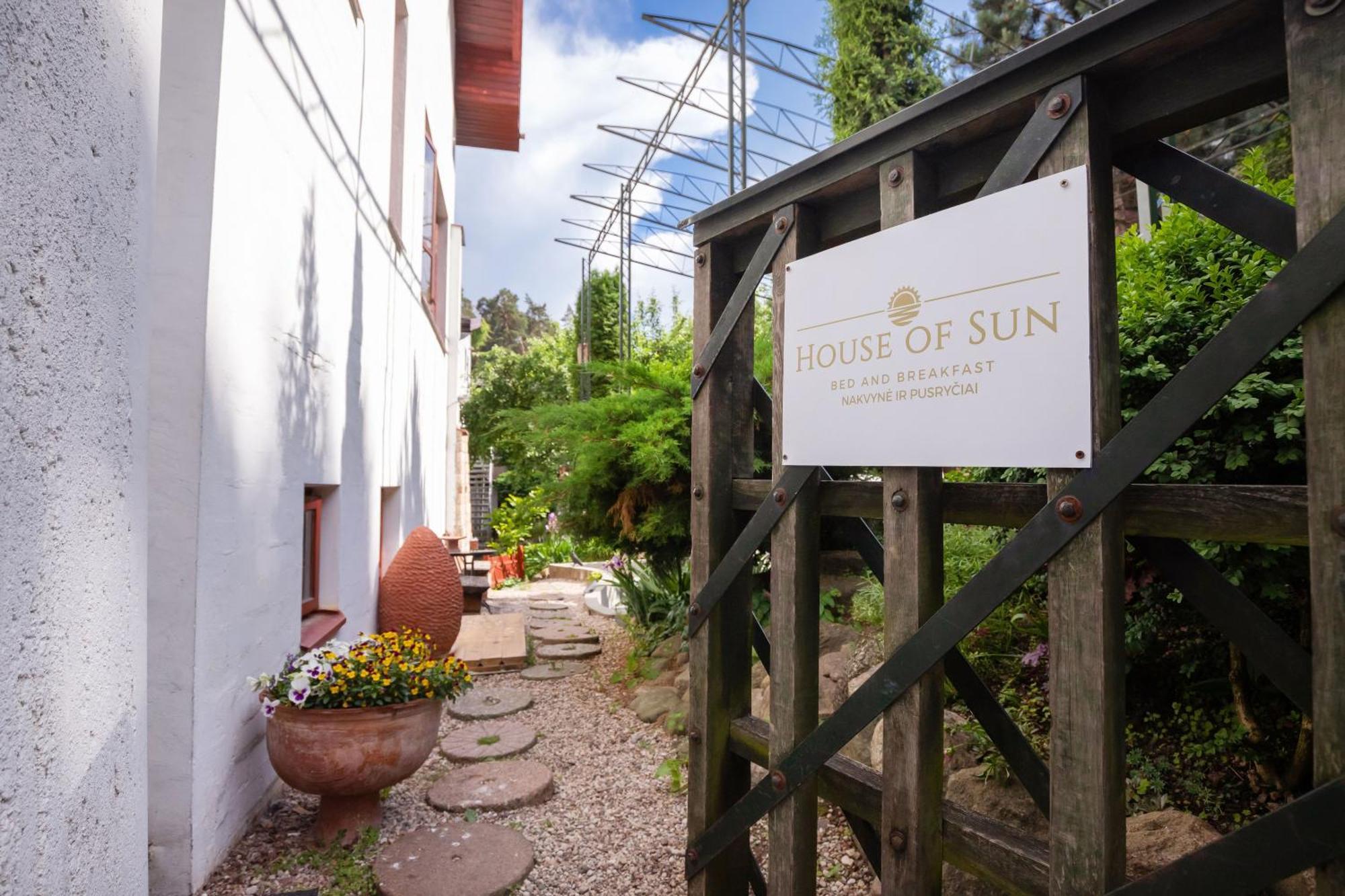 House Of Sun Bed & Breakfast VNO Exterior photo