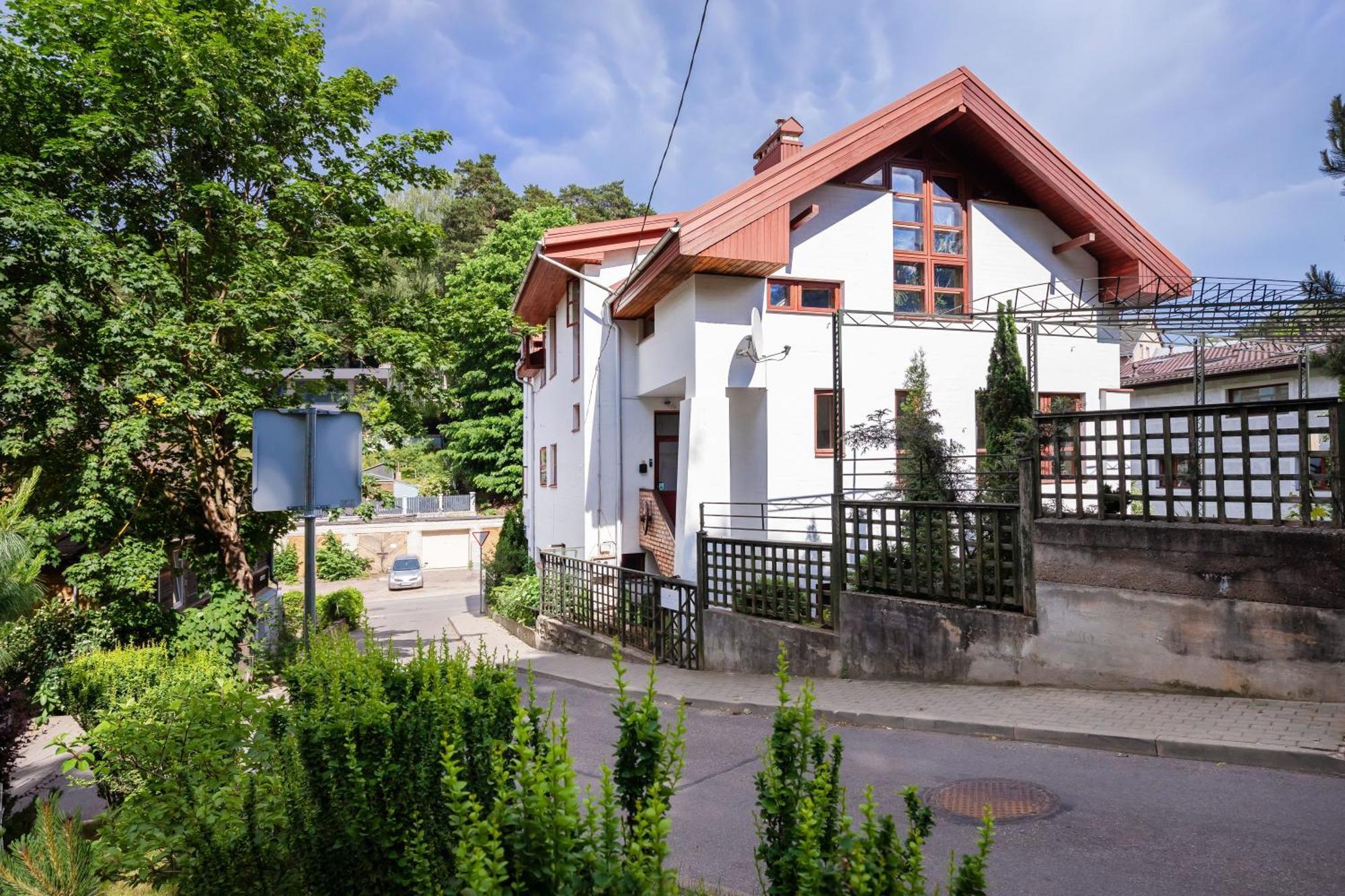 House Of Sun Bed & Breakfast VNO Exterior photo