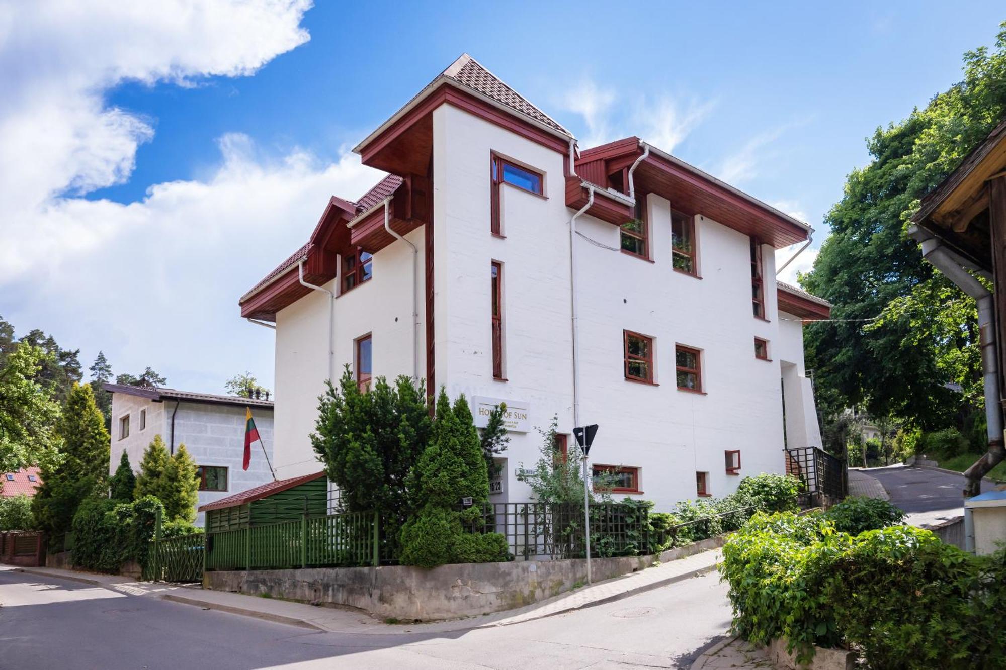 House Of Sun Bed & Breakfast VNO Exterior photo
