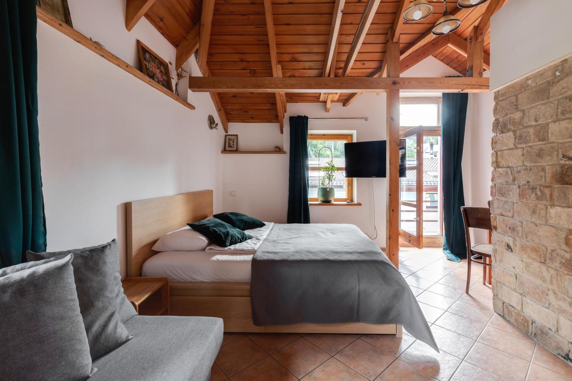 House Of Sun Bed & Breakfast VNO Exterior photo