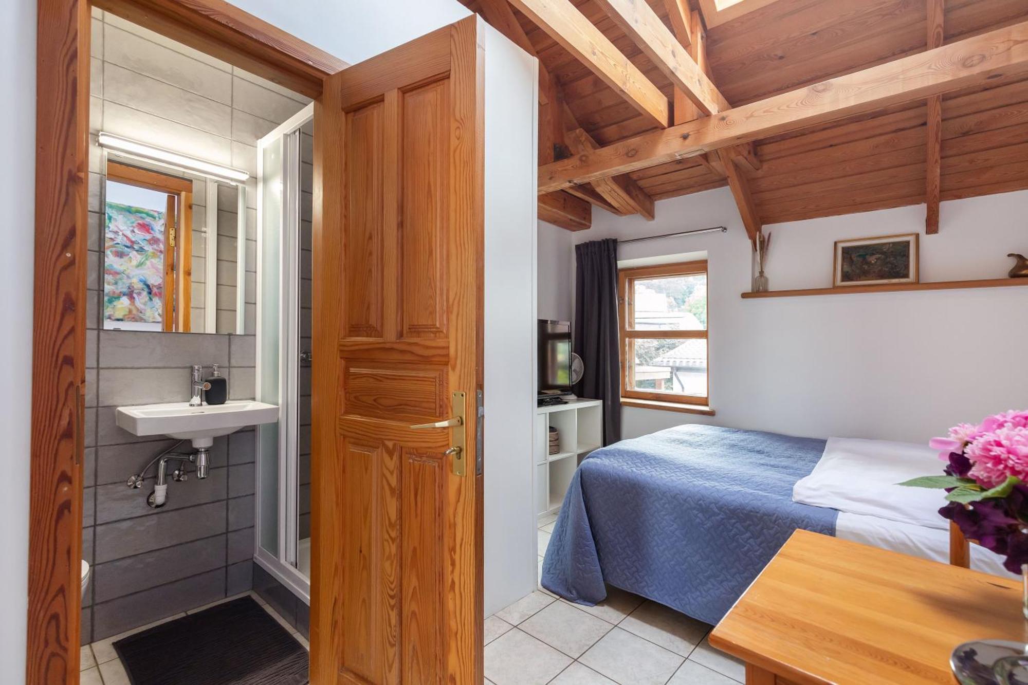 House Of Sun Bed & Breakfast VNO Exterior photo